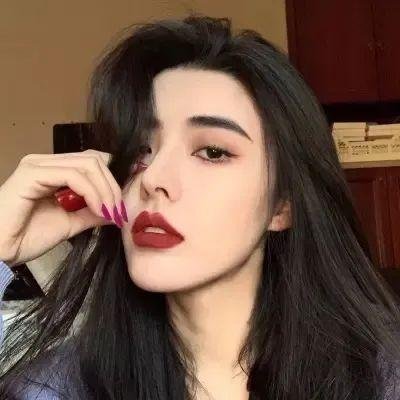 曲线窈窕非梦事